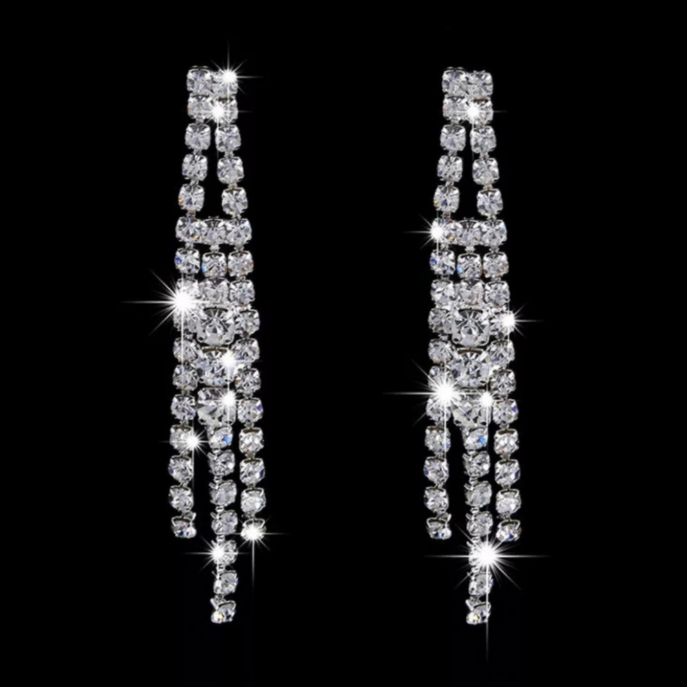 🎀Luxury Rhinestone Banquet Set - Picture 2 of 5